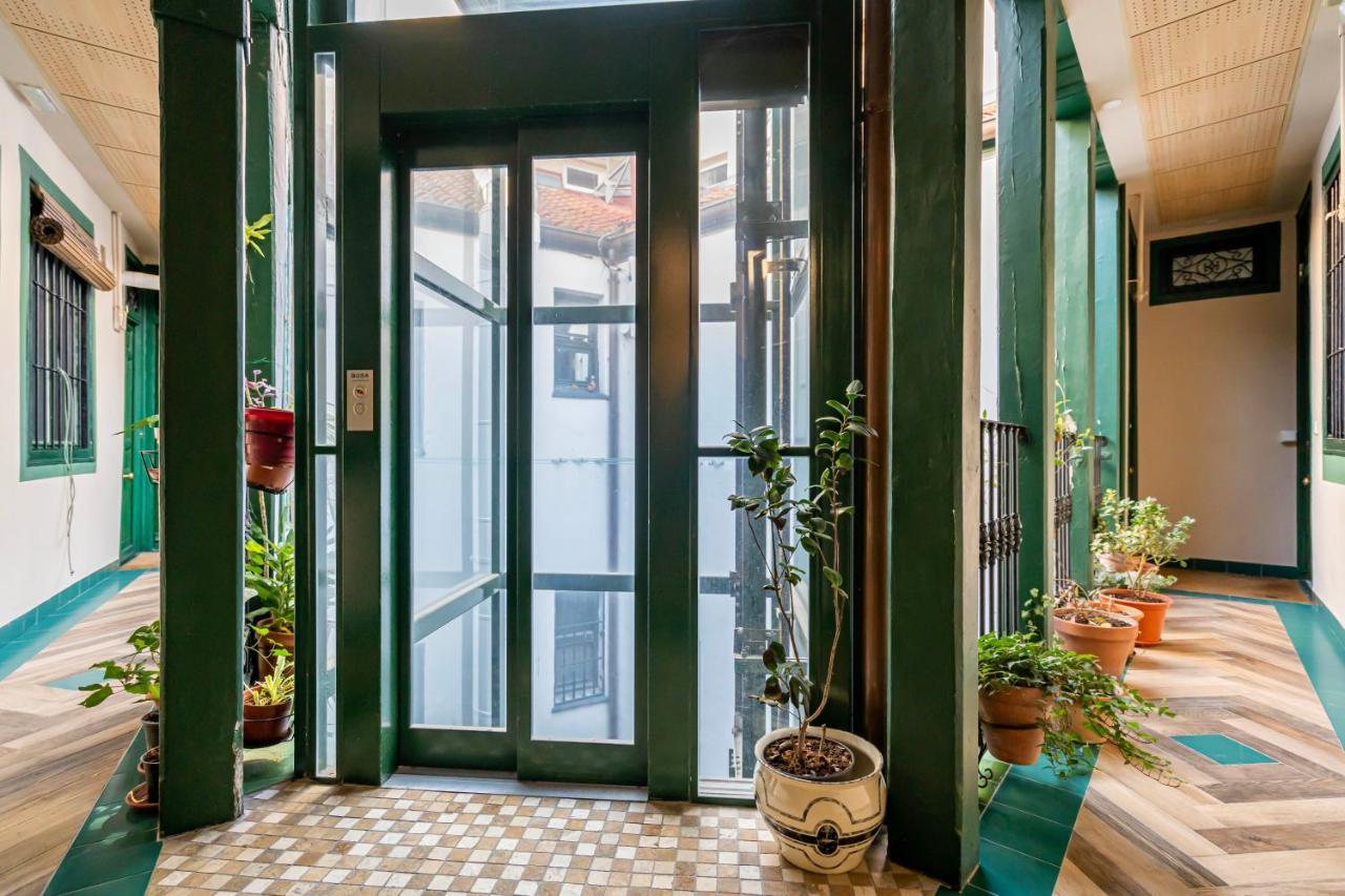 Flamenco Style Apartment Palacio Real, La Latina مدريد المظهر الخارجي الصورة